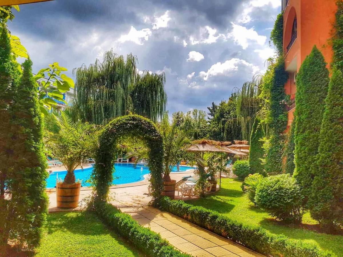 Отель Hotel Liani - All Inclusive Солнечный Берег-21